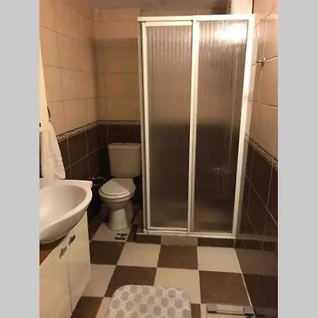 Zevkle Dizayn Edilmis,hijyenik,konforlu Ve Huzurlu * Измир