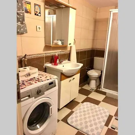 Zevkle Dizayn Edilmis,hijyenik,konforlu Ve Huzurlu Апартаменты Измир